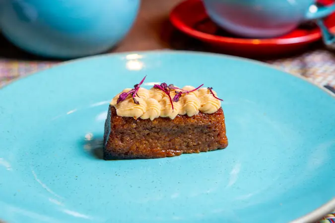 Sticky toffee cake