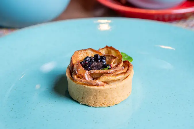 Seasonal fruit tart
